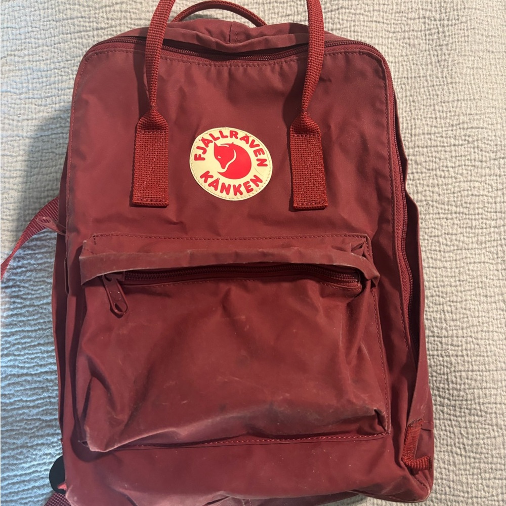 Fjallraven Kånken Ox Red Backpack - Picture 2 of 6